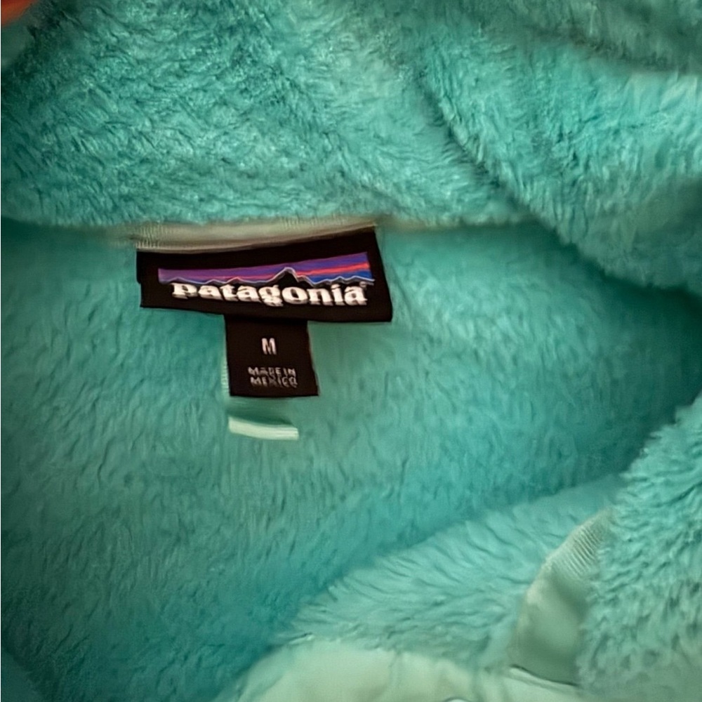 Patagonia Aqua Blue Fleece Pullover - Picture 4 of 5